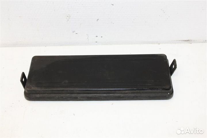 Крышка блока предохранителей Land Rover range R