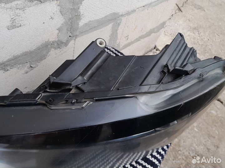 Левая фара volkswagen polo