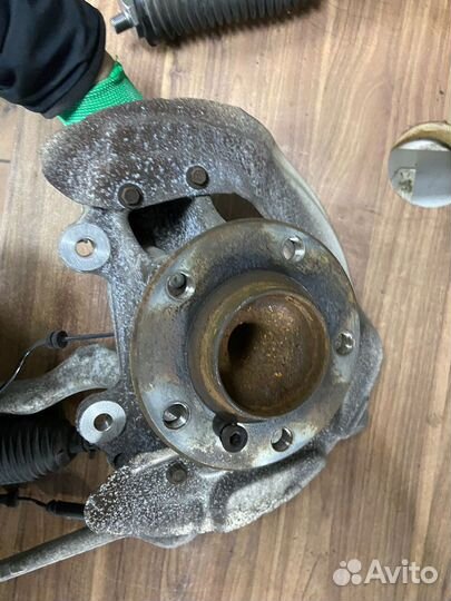 Кулак поворотный BMW F30 задний привод