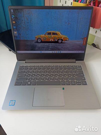 Ноутбук i3, 8gb ram, ssd
