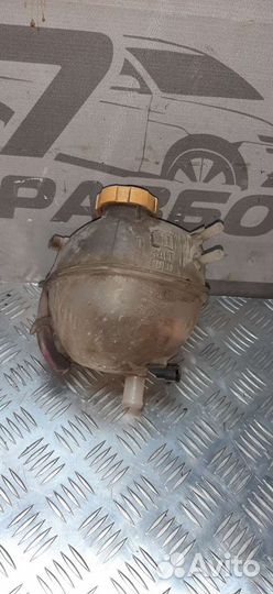 Расширительный бачок Cadillac BLS vecrta c