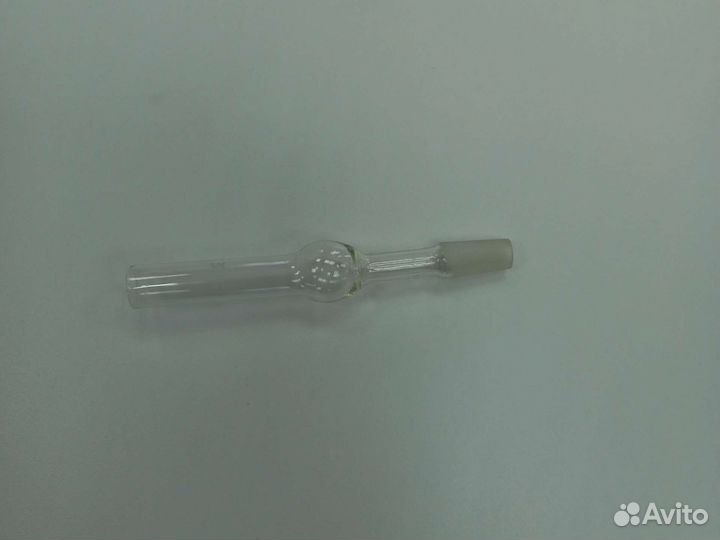 Стеклянная пипетка