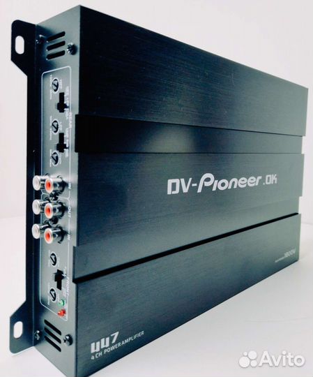 Усилитель автомобильный 4 канальный 1800Вт