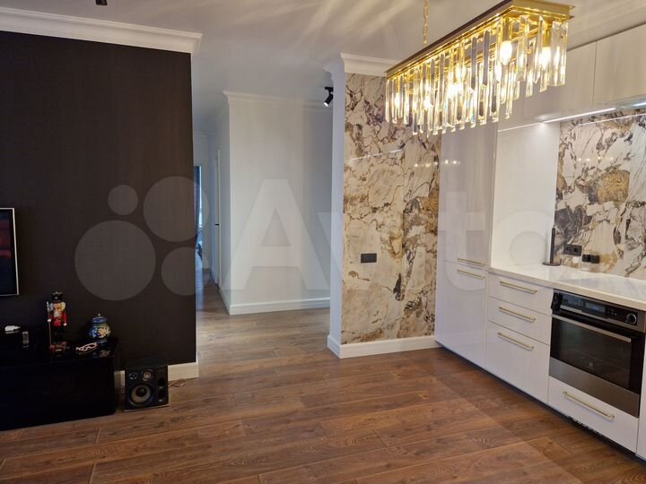 4-к. квартира, 92 м², 7/24 эт.