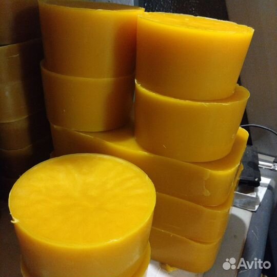 Воск пчелиный