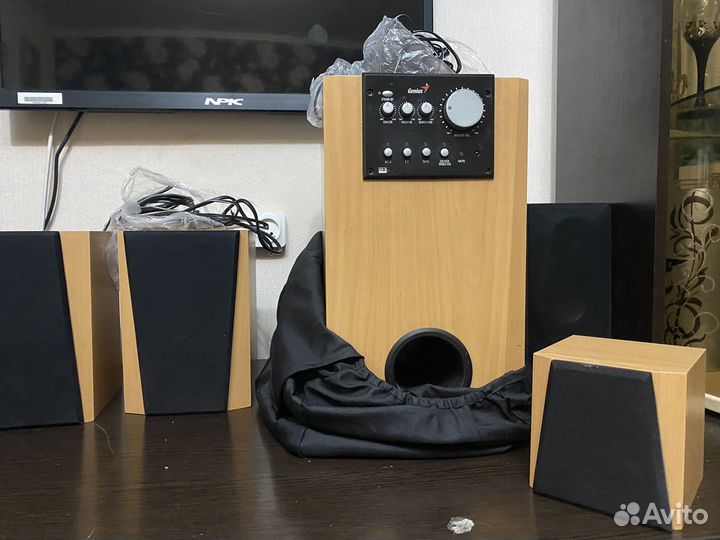 Акустическая система Genius SW-5.1 Home Theater