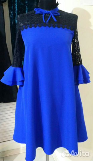 Новое. Яркое и красивое платье. Трапеция. Подойдет