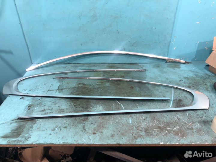 Окантовка стекла Jaguar XF 2011- Хром