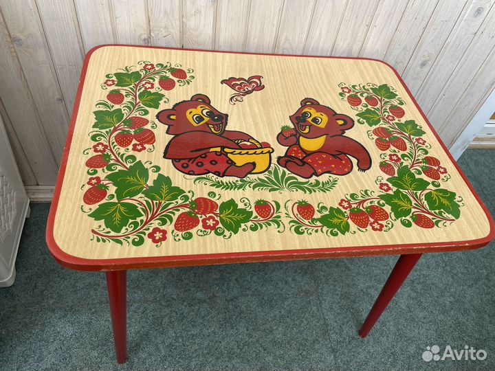 Стол детский