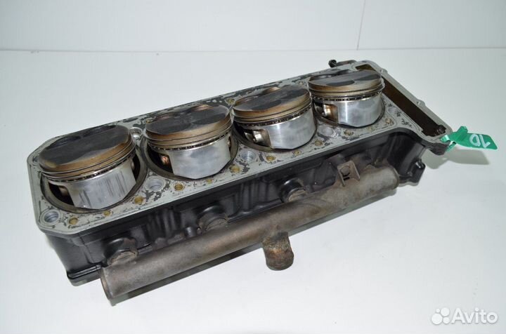 Блок цилиндров с поршнями Kawasaki ZZR1100-1