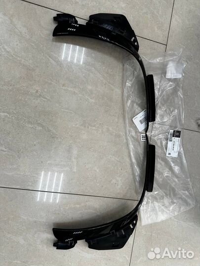 Элероны на передний бампер GLE167