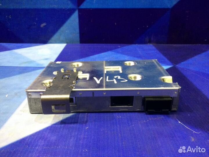 Блок управления мультимедийной системы Ауди А6 Ц6