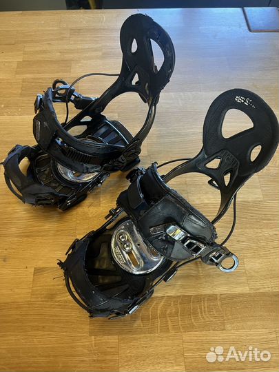 Сноубордические ботинки и крепления