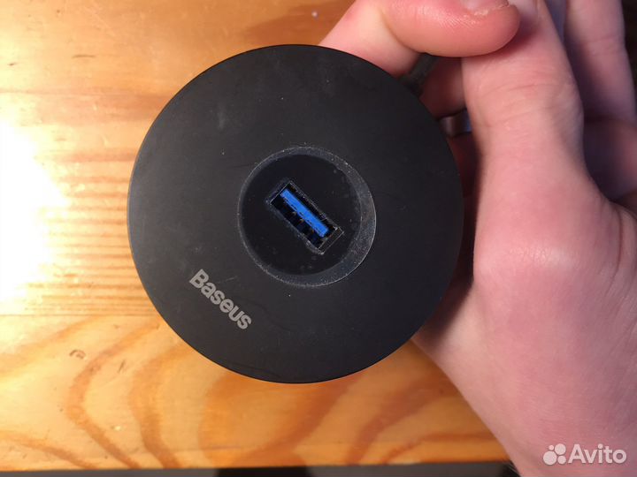 Разветлмтель usb Baseus