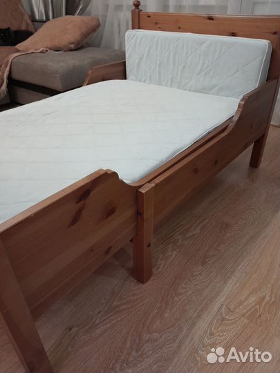 Детская раздвижная кровать Икеа