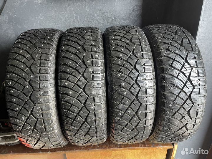 Nitto Therma Spike 185/65 R15 88T