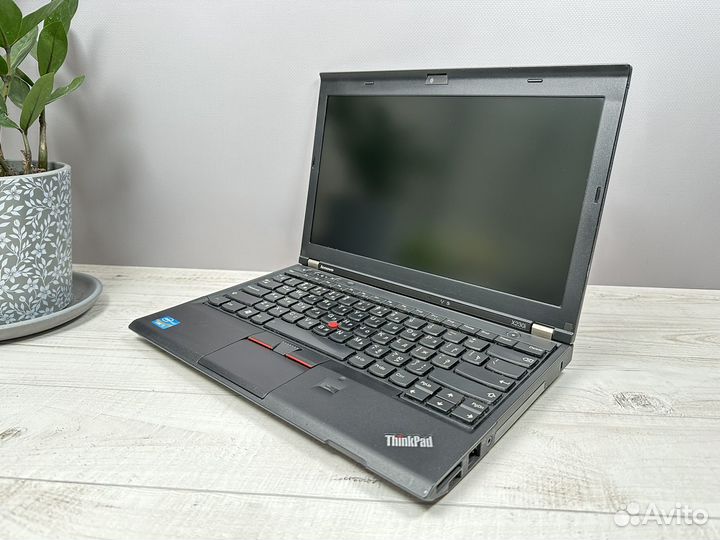 Крепкий Lenovo Thinkpad X230 ram 8gb SSD
