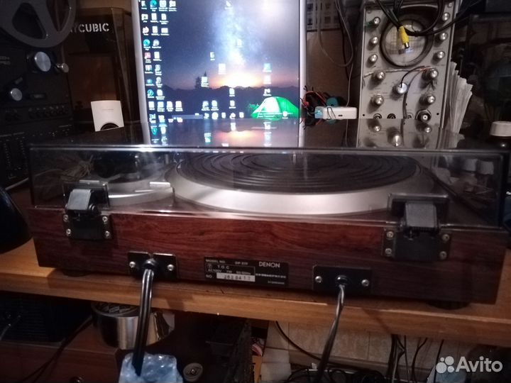 Проигрыватель винила Denon DP-37f