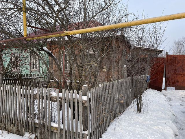 Дом 38 м² на участке 4 сот.