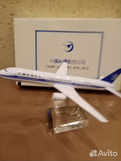 Макет самолёта. Китайские авиалинии
