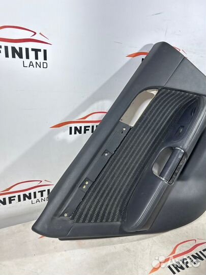 Обшивка двери задняя левая Infiniti M35 Y50