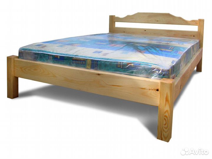 Кровать из массива дерева Дачник