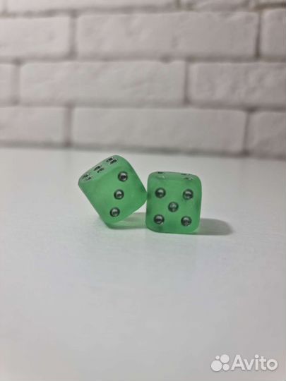 Кубики игральные, игральные кости, зарики (смола)