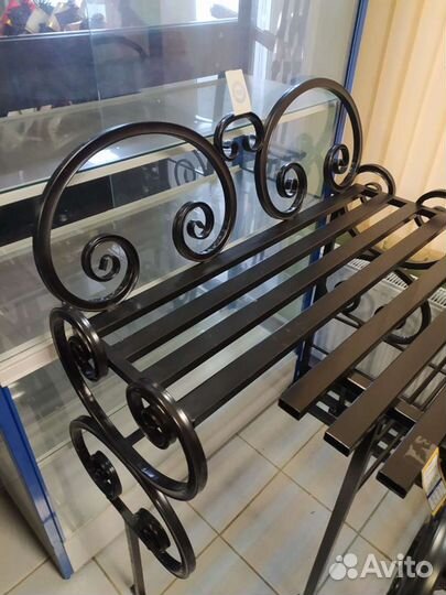 Ритуальные изделия,столы,скамейки,кресты,ограды