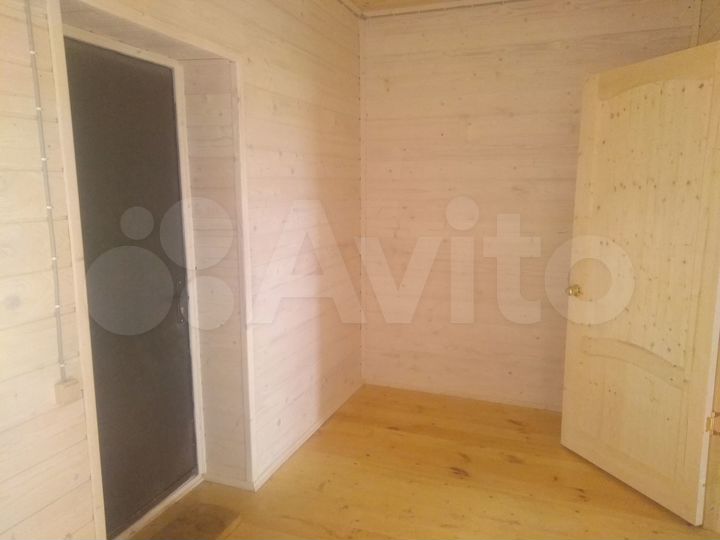 Дом 155 м² на участке 4 сот.