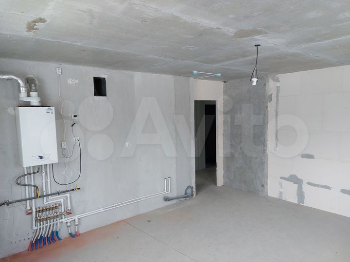 3-к. квартира, 79 м², 3/25 эт.