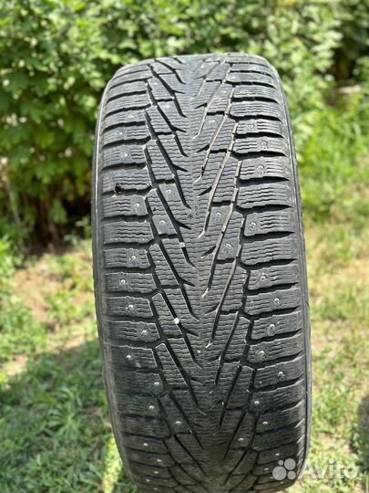 Nokian Tyres Hakkapeliitta 7 275/50 R20