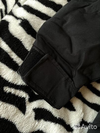 Куртка новая
