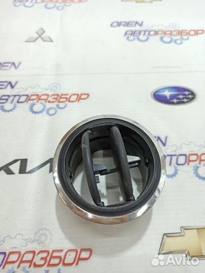 Дефлектор воздушный Nissan Terrano D10 2.0 F4RE410