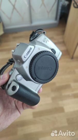 Canon EOS 3000n