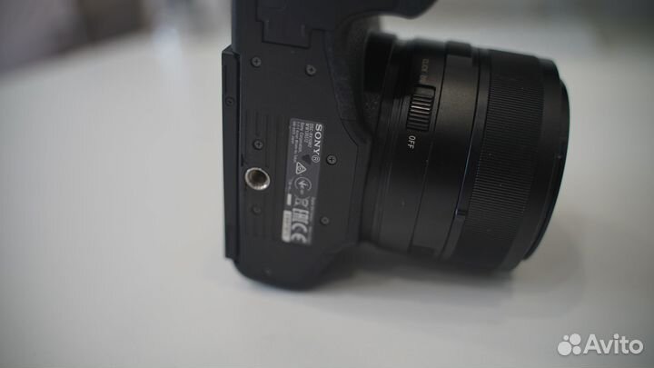 Sony RX10M2