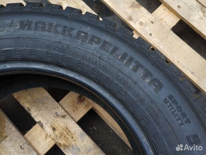 Nokian Tyres Hakkapeliitta SUV 5 225/65 R18 107T