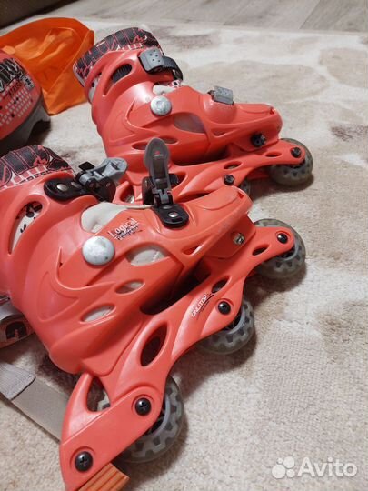 Роликовые коньки с защитой