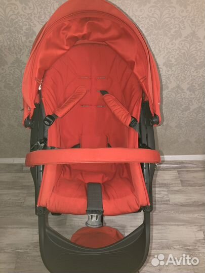 Коляска прогулочная Stokke Xplory v4 (оригинал)
