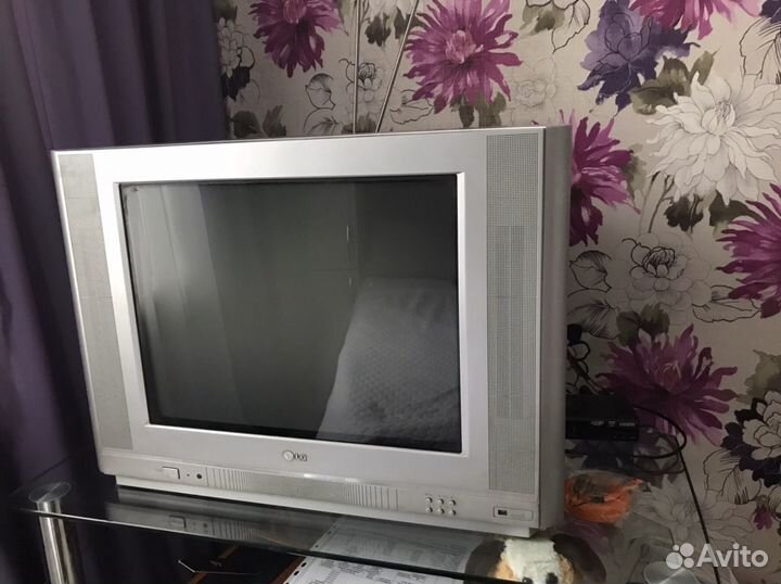 Телевизор