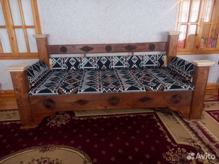 Тахта, классика