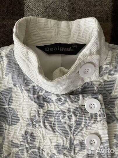 Desigual пальто 42/44