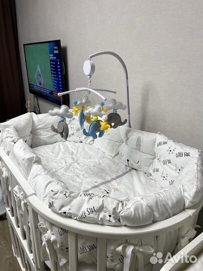 Кроватка детская трансформер с маятником