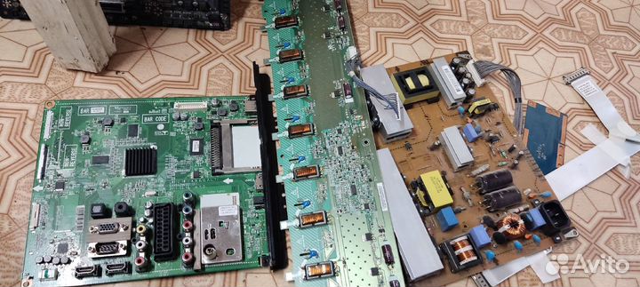 Платы, ноги, аксессуары для TV с разбора