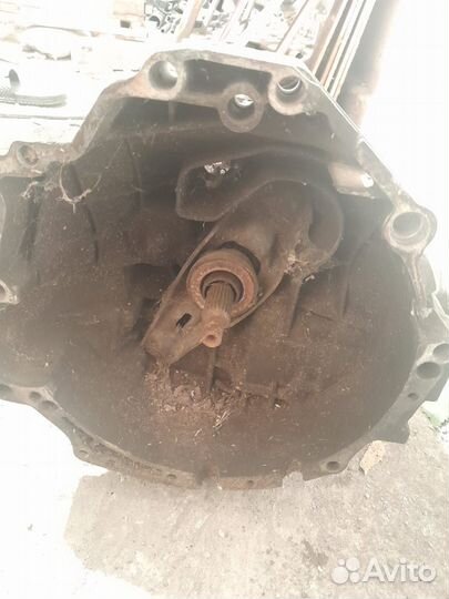 Коробка передач на Audi 100 2.3