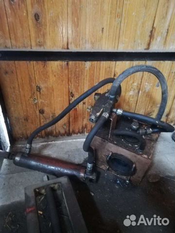 Гидроцилиндр с насосной станцией