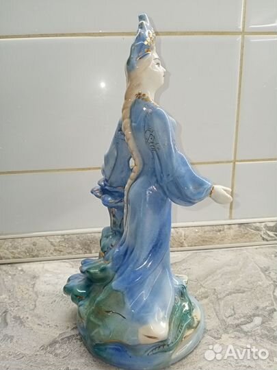 Фарфоровая статуэтка СССР