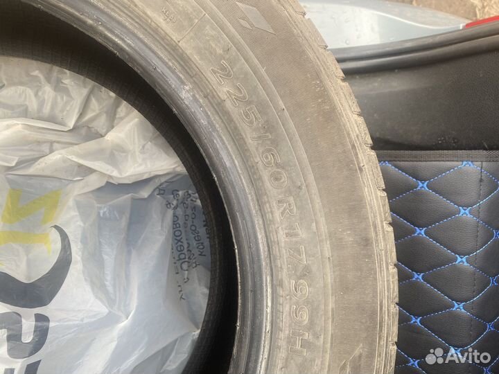 Kumho 722 225/60 R17
