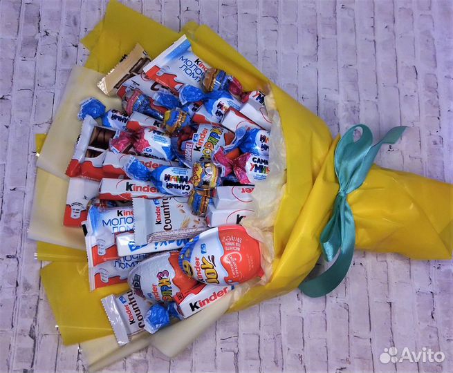 Букет из Киндер конфет. Сладкий подарок