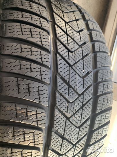Pirelli Winter Sottozero 3 245/45 R18 и 275/40 R18