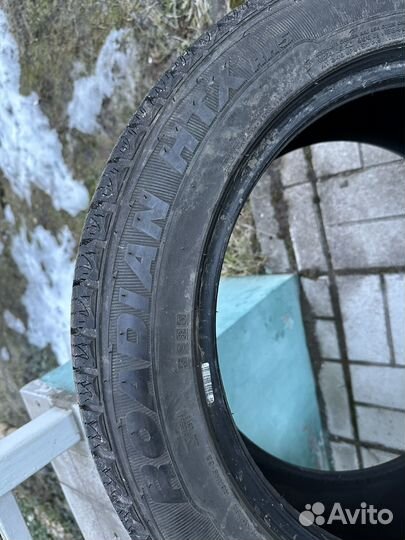 Roadstone Roadian HTX RH5 235/55 R18 104V